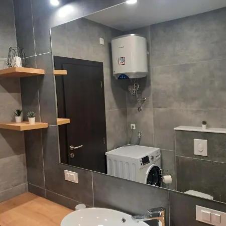 Ferma Apartamento Makarska