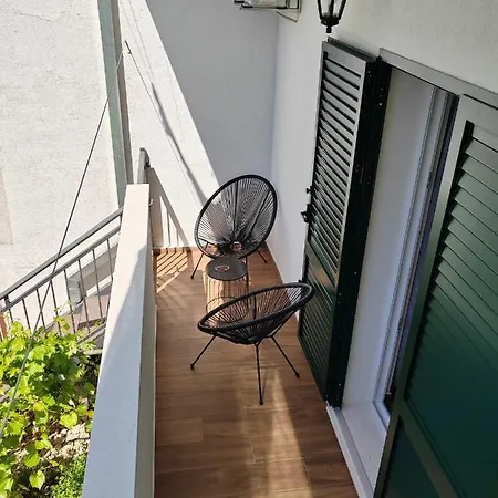 Ferma * Makarska
